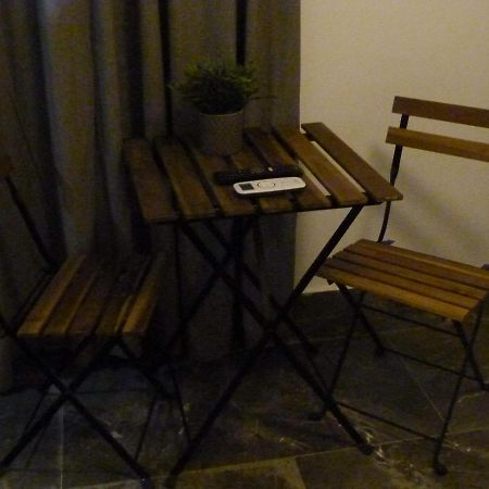 Cozy Rooms 45 Valenza Esterno foto