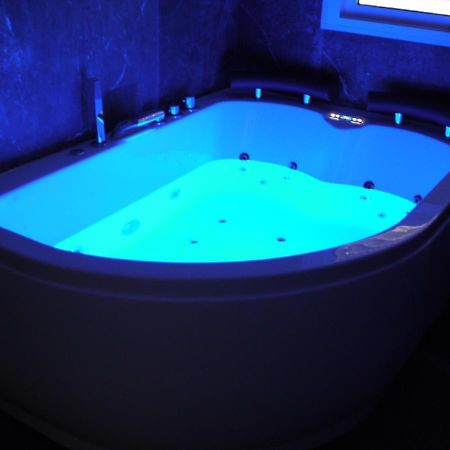 Cozy Rooms 45 Valenza Esterno foto
