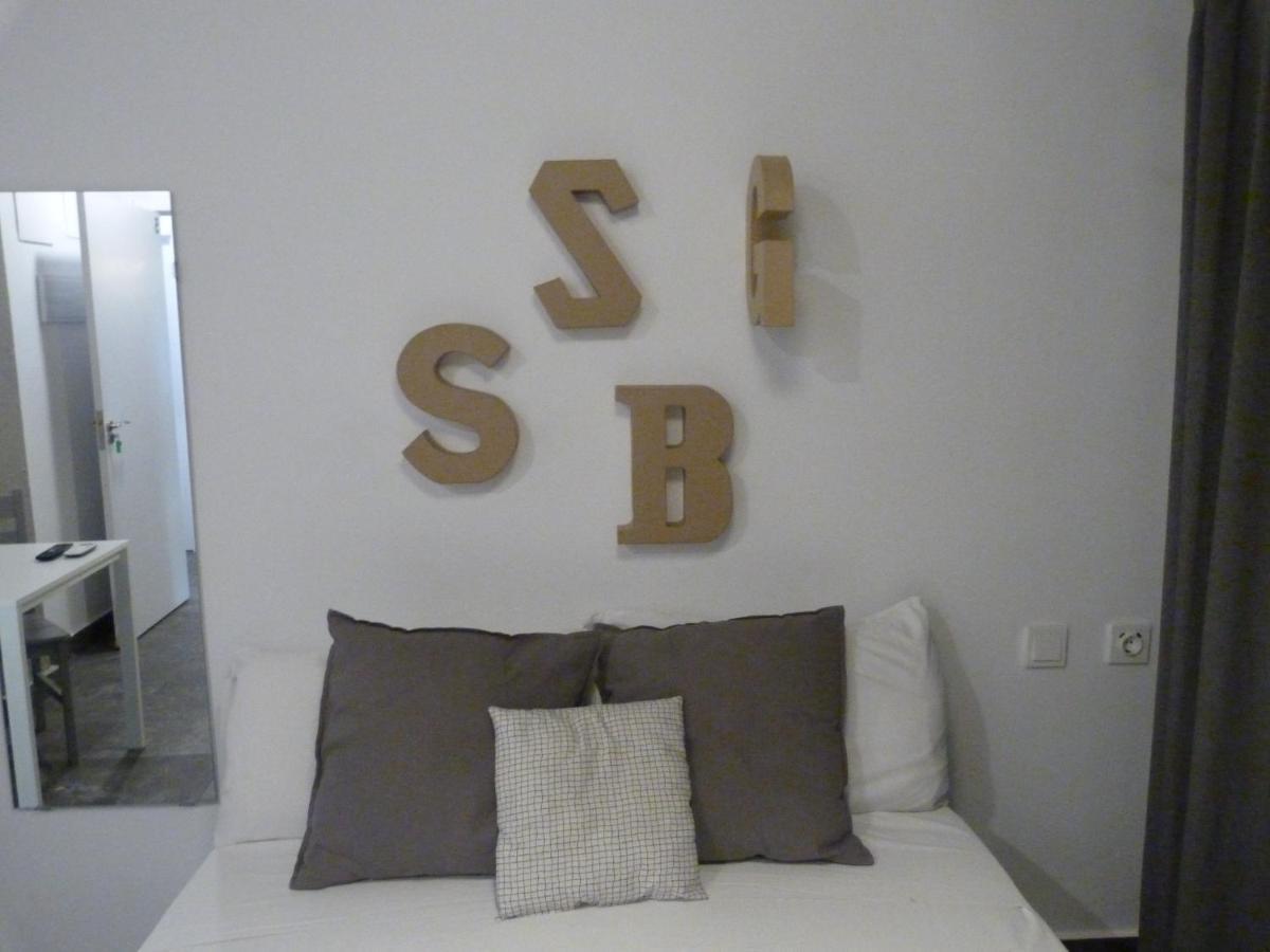 Cozy Rooms 45 Valenza Esterno foto