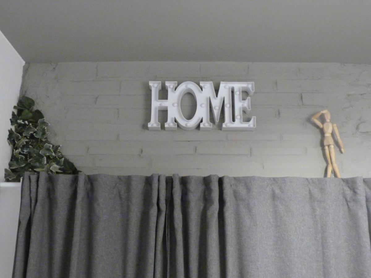 Cozy Rooms 45 Valenza Esterno foto