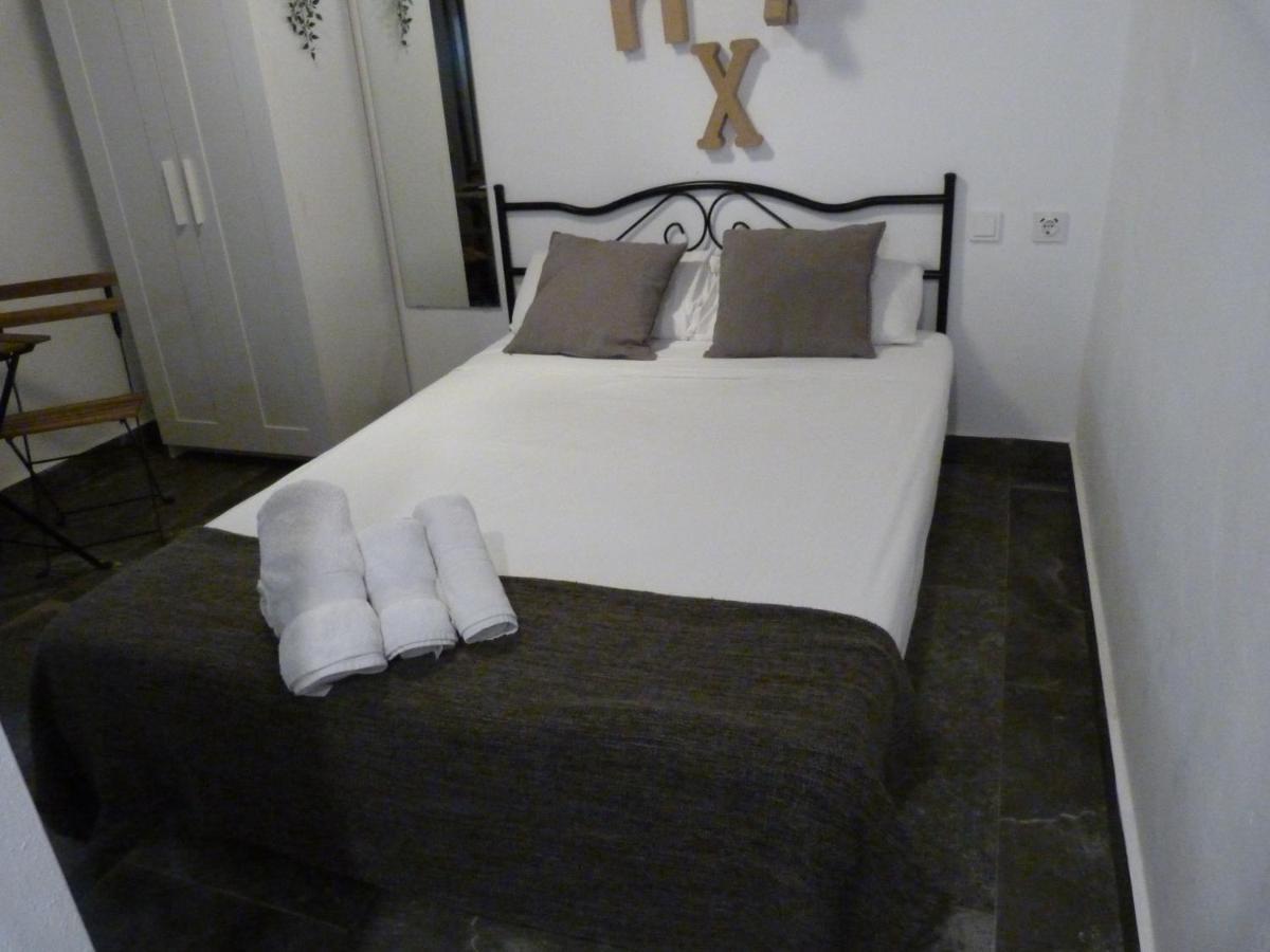 Cozy Rooms 45 Valenza Esterno foto